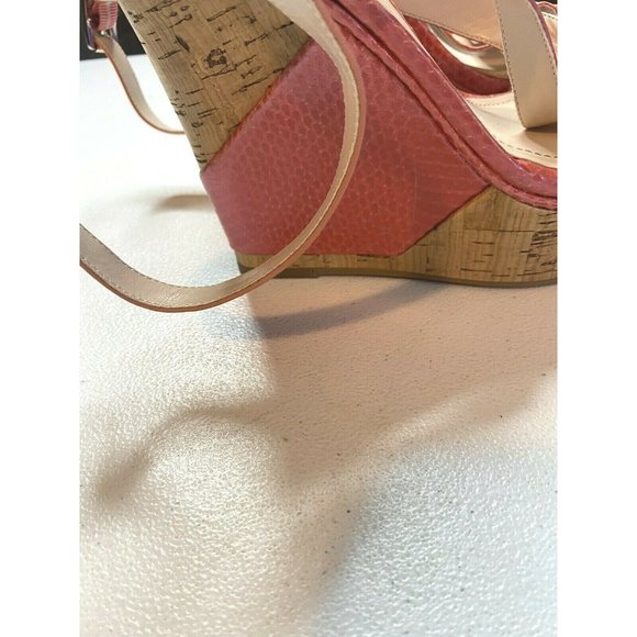 BCBG eneration pink strappy heel size 8.5 B leathe - Picture 9 of 9